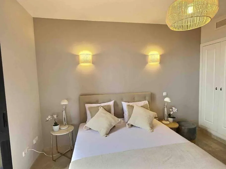 New Luxurious Apartment + 2 Bedrooms + Sea View + Pool Sitio de Calahonda
